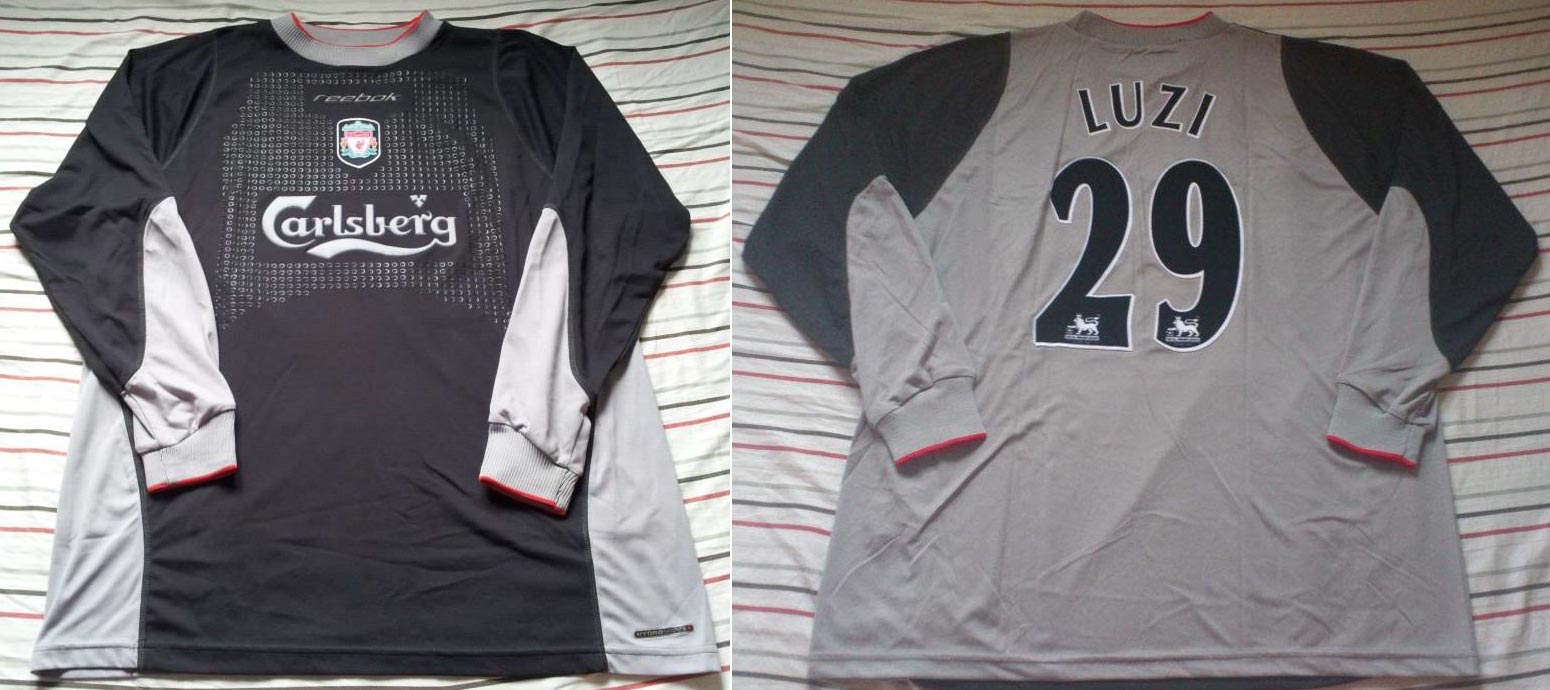 The History Liverpool F.C. Kits 2003 - 2004